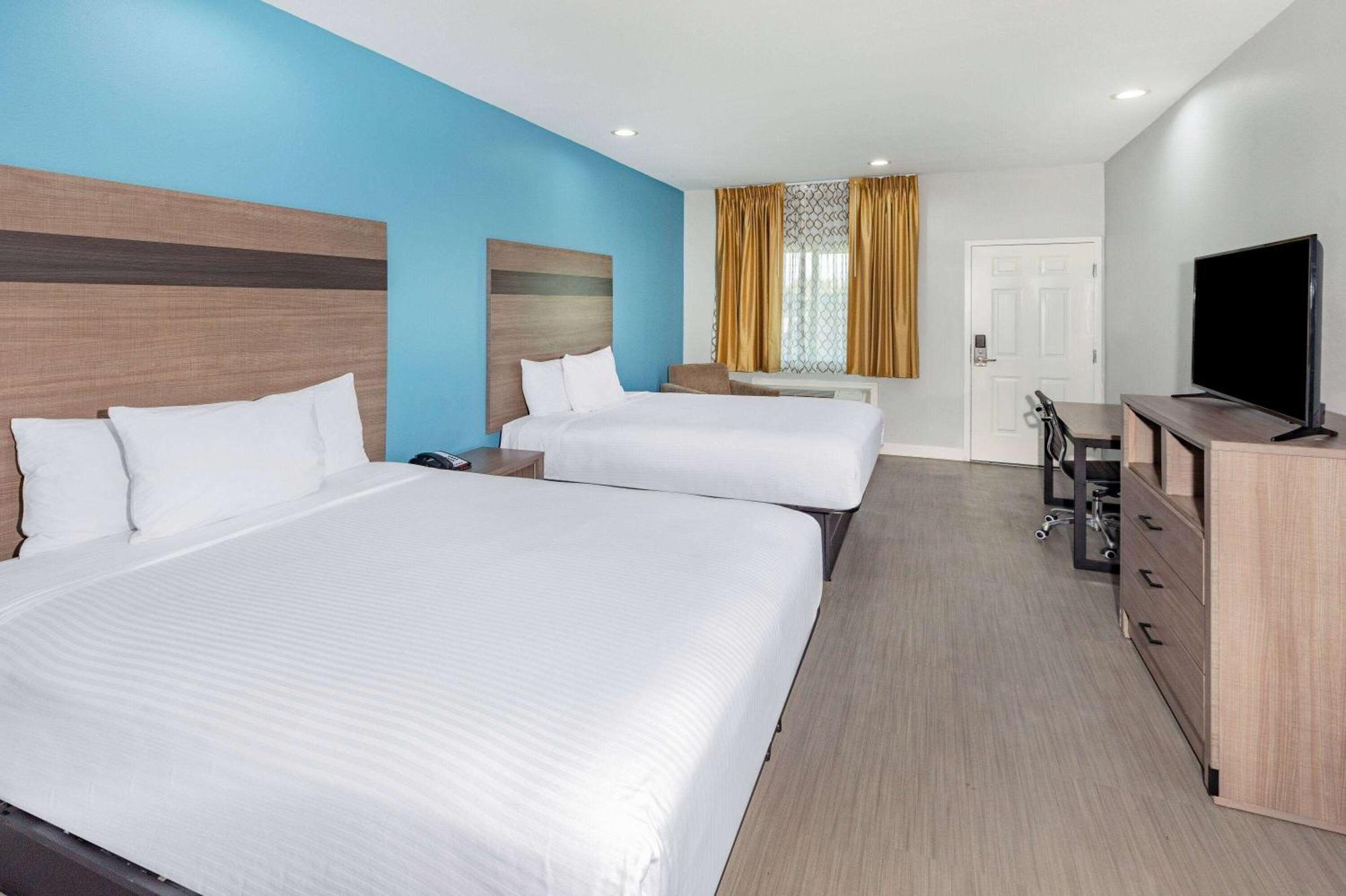 Baymont By Wyndham Freeport Texas Ξενοδοχείο Εξωτερικό φωτογραφία